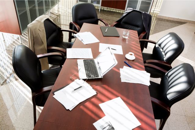 Complications of empty board rooms